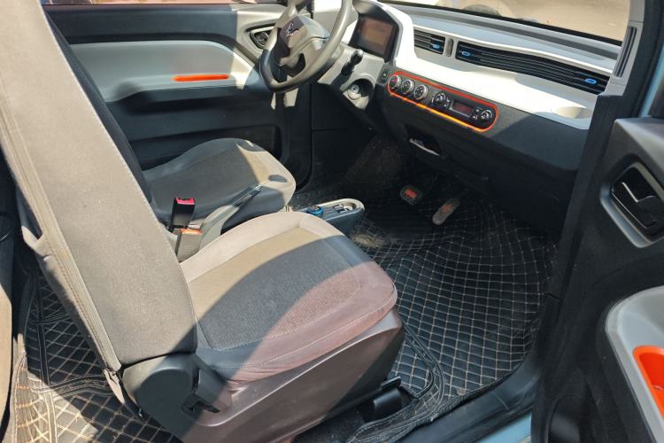 Used Wuling Hongguang MINIEV 2022 Macaron Fashion Model Lithium Iron Phosphate
