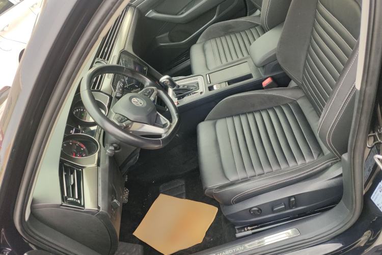 Used Volkswagen Magotan 2020 280TSI DSG Leading Edition Left Front Seat