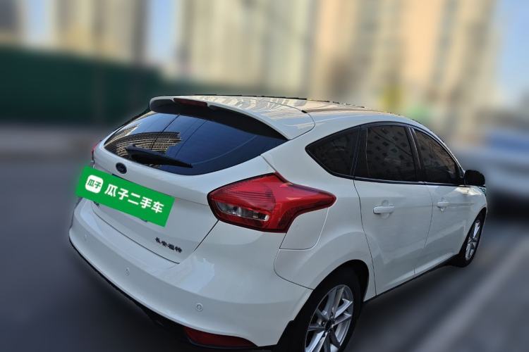 Used Ford Focus 2015 Hatchback 1.6L Automatic Fashion Edition