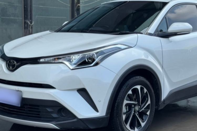 Used Toyota IZOA 2020 2.0L Enjoy Edition
