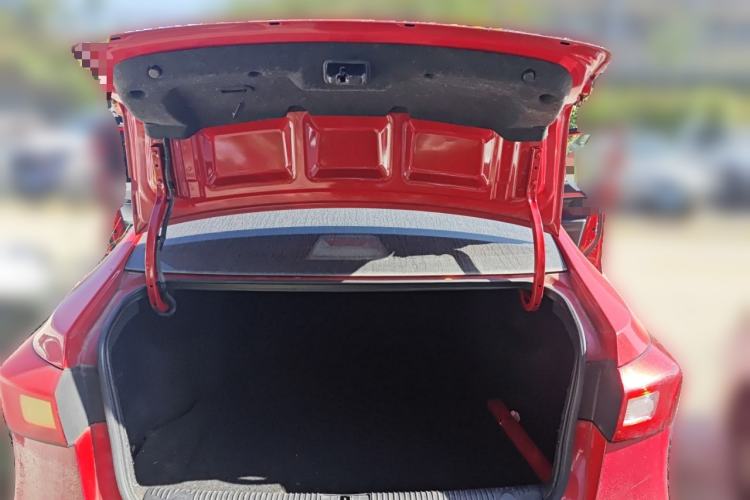 Used Roewe 360 2015 1.5L Automatic Luxury Edition