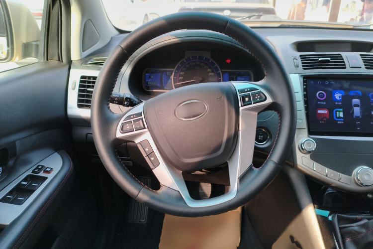 Used BYD S6 2014 1.5TI Manual Luxury 5-Seater
