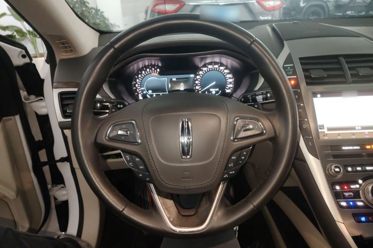 Used Lincoln MKZ 2017 2.0T Luxury Edition
