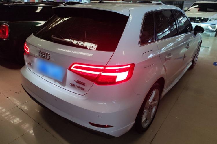 Used Audi A3 2020 Sportback 35 TFSI Fashion Edition China VI Emission Standard