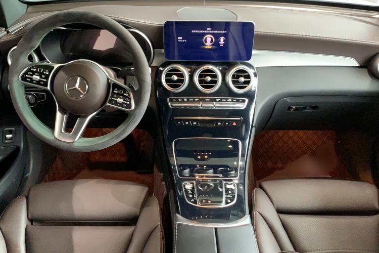 Used Mercedes-Benz GLC 2021 GLC 260 L 4MATIC Dynamic Edition
