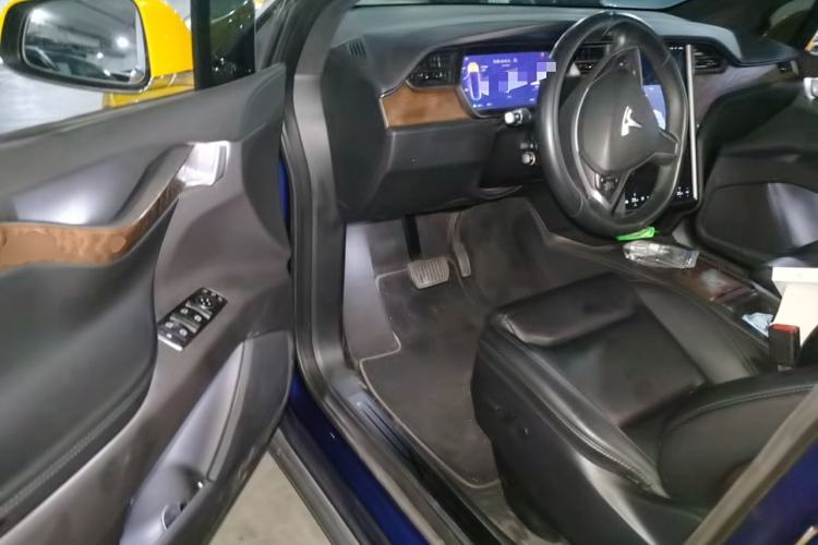 Used Tesla Model X 2019 Long-Range Version Driver Seat