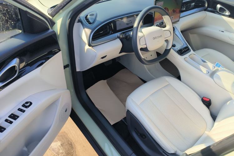 Used Geely Galaxy Geome 2025 UP 410km Exploration+ Edition