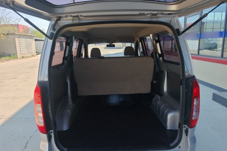 Used Wuling Hongguang V 2022 1.5L Jingqu Edition Electric-Assist LAR Trunk