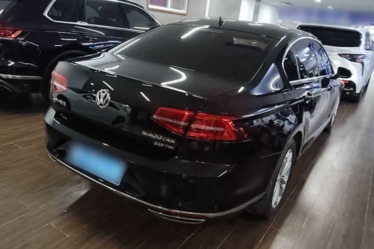 Used Volkswagen Magotan 2019 330TSI DSG Luxury Version China VI Standard