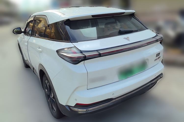 Used NETA U 2023 NETA U-Ⅱ 400 U Show Edition – Lithium Iron Phosphate
