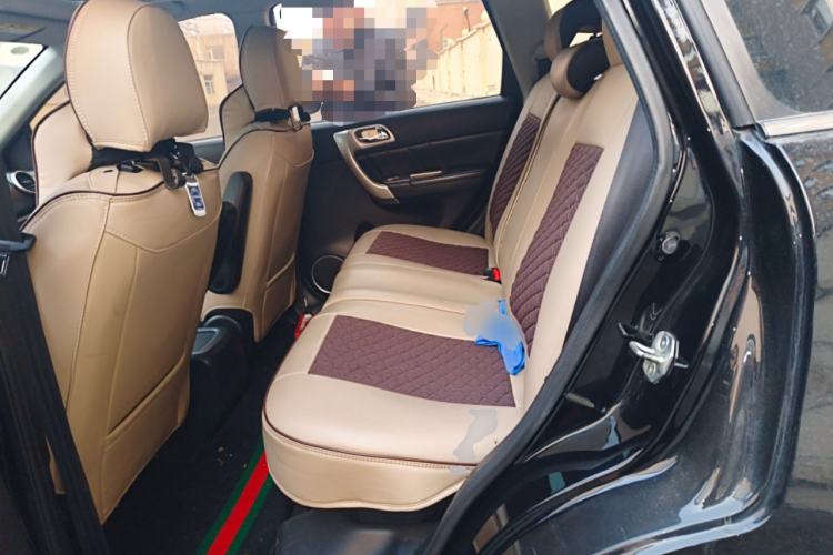 Used Haval H6 2016 Upgraded Model 1.5T Manual Two-Wheel Drive Elite Version
