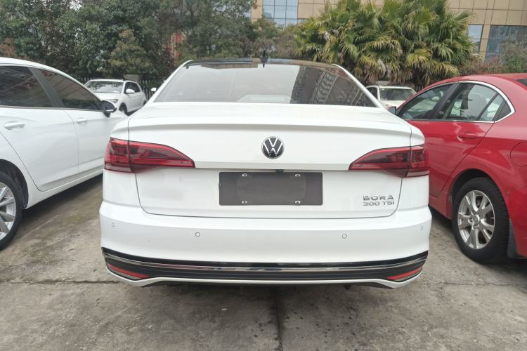 Used Volkswagen Bora 2023 300TSI DSG Prestige Edition