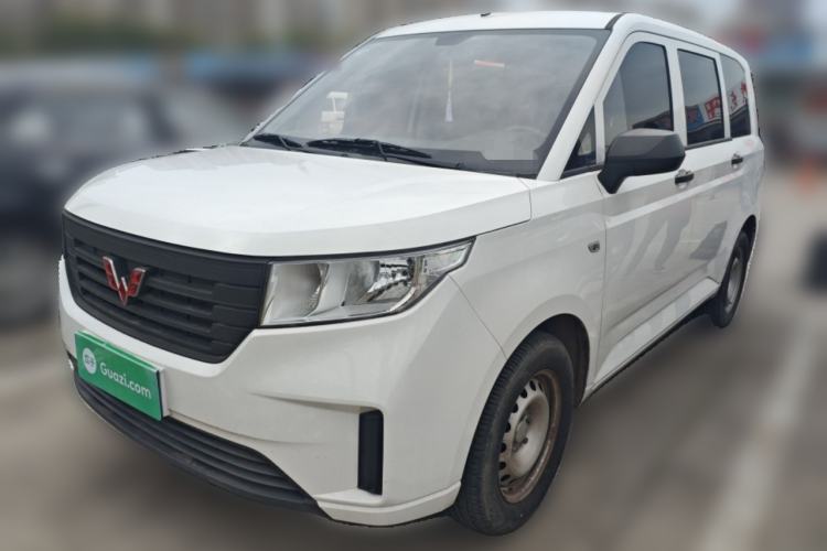 Used Wuling Hongguang PLUS 2020 1.5L Manual Standard Edition 5 Seats
