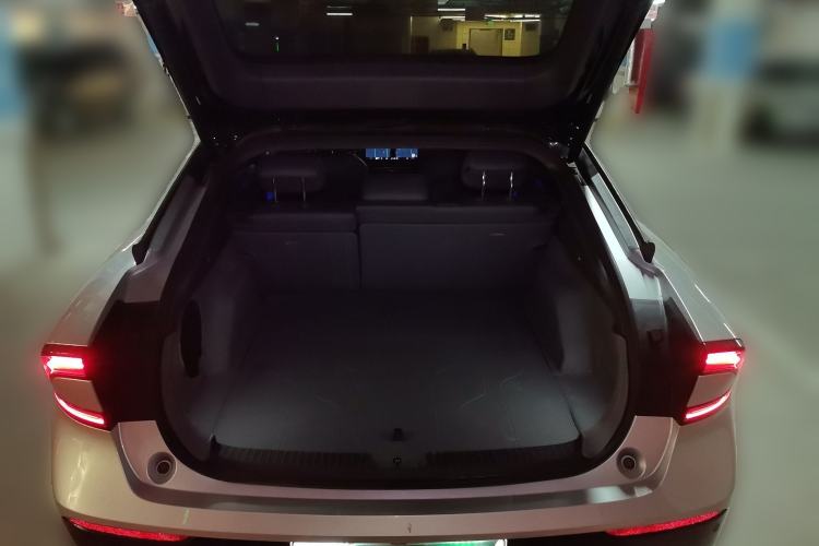 Used XPeng P7+ 2024 Ultra-Long Range Max Trunk