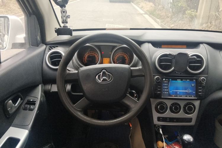 Used CHANGAN KAICHENG Ounuo S 2014 1.5L Base Version Steering Wheel