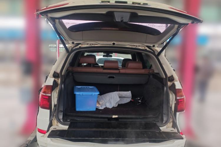 Used BMW X5 2011 xDrive35i Leading Model