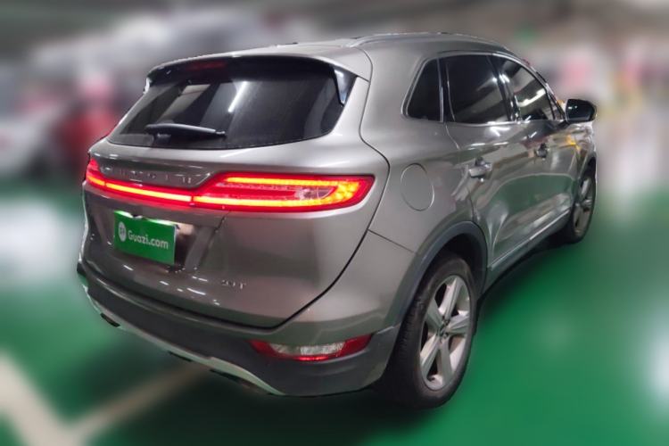 Used Lincoln MKC 2017 2.0T Two-Wheel Drive Deluxe Edition
