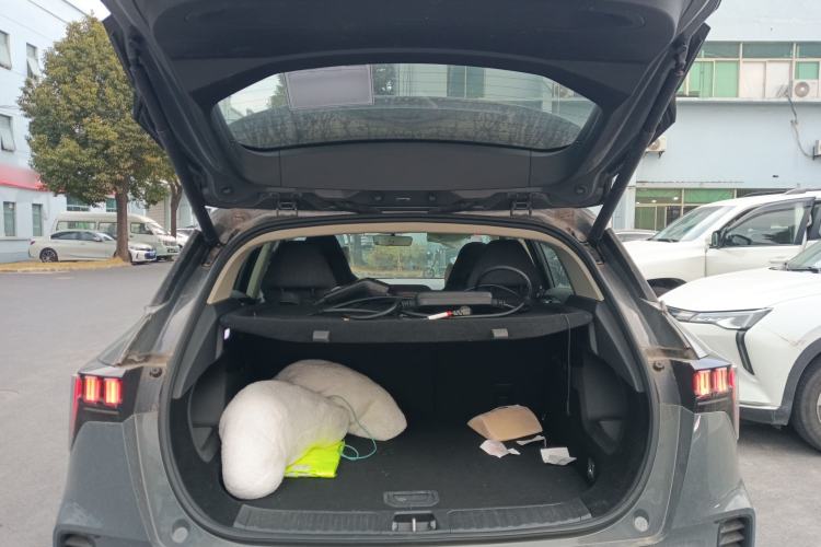 Used Lynk & Co 06 EM-P 2022 PHEV 84 km Range Pro Version
