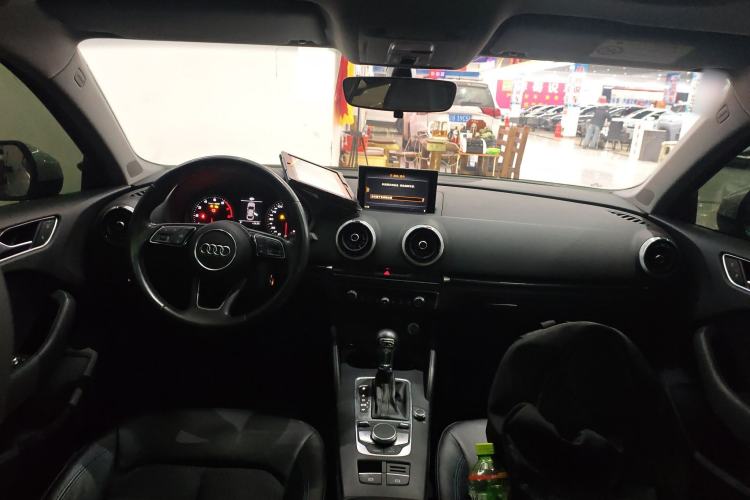 Used Audi A3 2019 Limousine 35 TFSI Fashion Edition China V standard
