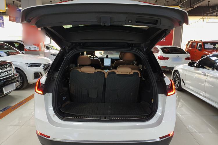 Used Nio ES8 2020 415 km Range 6-Seater Version