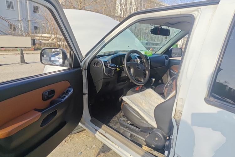 Used JMC Baodian 2015 2.8T New Fashion Diesel Two-Wheel Drive Comfort Edition JX493ZLQ4C
