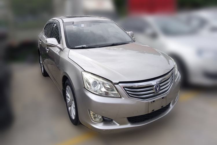 Used CHANGAN Raeton 2014 1.8T Automatic Prestige Anniversary Edition China IV Standard Front Right 45 Deg