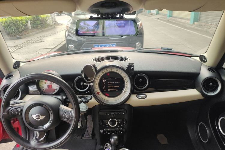 Used MINI Clubman 2013 1.6L COOPER Bond Street Center Console