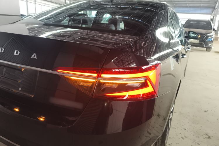 Used Skoda Superb 2024 TSI280 DSG Luxury Edition Right Rear Taillight