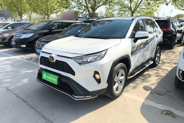 Used Toyota RAV4 2020 2.0L CVT Two-Wheel Drive Fashion PLUS Edition