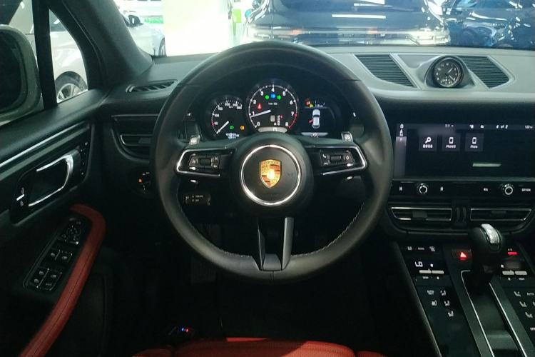 Used Porsche Macan 2022 Macan 2.0T
