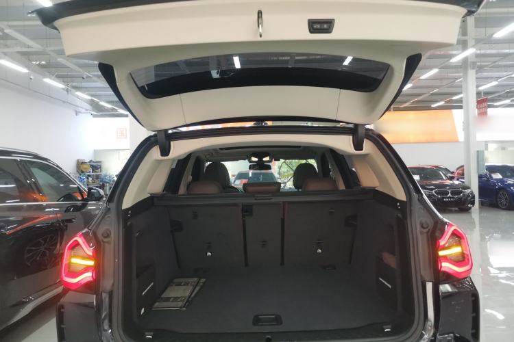 Used BMW X3 2023 xDrive30i Leading Model M Night Edition Package Trunk