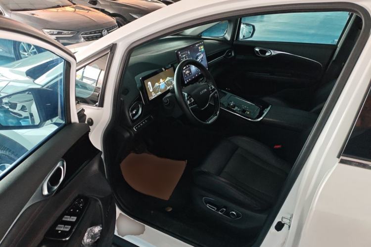 Used AION V 2021 Plus 70 Smart Edition Lithium Iron Phosphate
