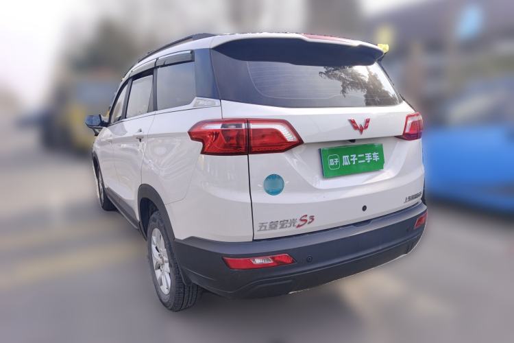 Used Wuling Hongguang S3 2019 1.5L Manual Comfort Model China VI Standard
