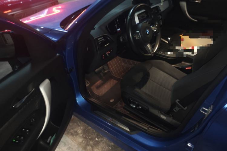 Used BMW 1 Series 2018 120i M Sport Package Driver Seat