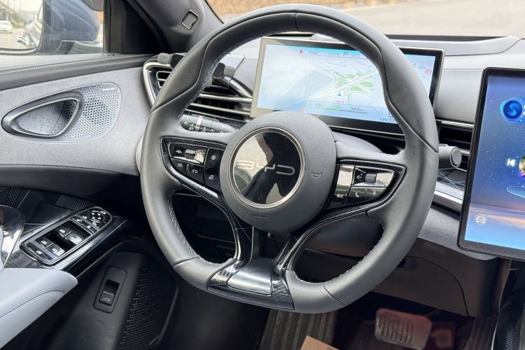 Used BYD Seal 2022 700 km Long-Range Rear-Wheel-Drive Version