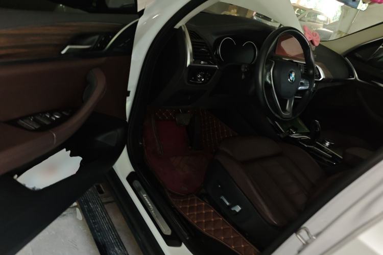 Used BMW X3 2019 xDrive28i Luxury Package Driver Seat