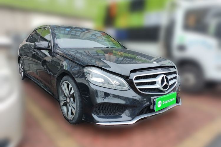 Used Mercedes-Benz E-Class 2015 E 260 L Sport & Fashion Model Front Right 45 Deg