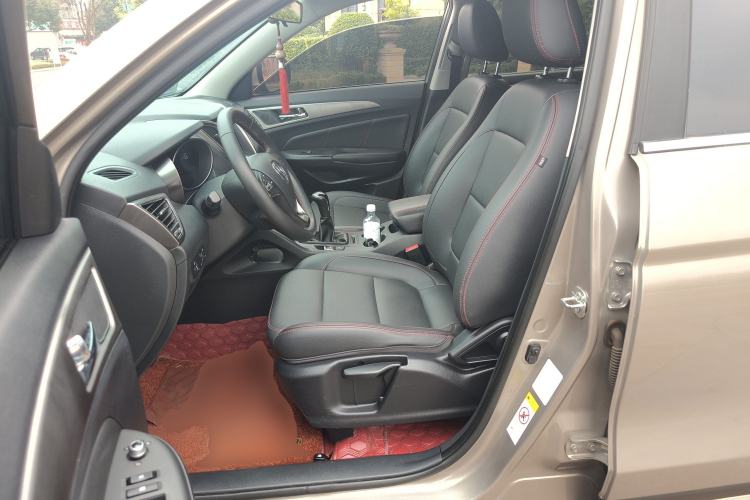 Used CHANGAN CS75 2016 1.5T Manual FENGSHANG Model
