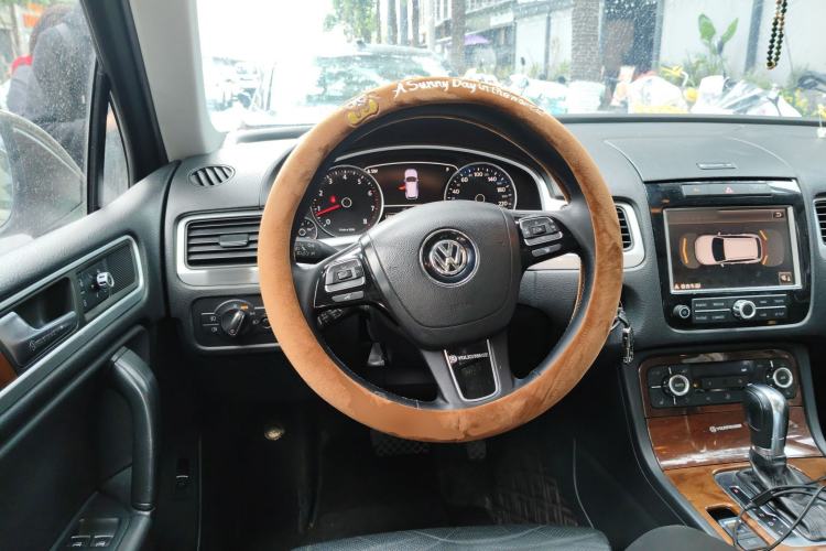 Used Volkswagen Touareg 2011 3.0 TSI Standard Version