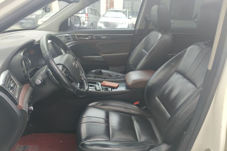 Used GAC Trumpchi GS8 2017 320T Two-Wheel Drive Luxury Smart Connectivity Version (7 Seats) Left Front Seat