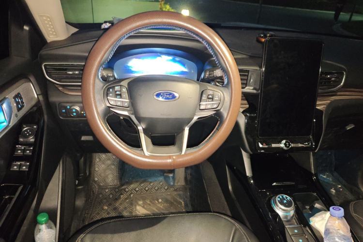 Used Ford Explorer 2020 EcoBoost 285 4x4 Titanium Edition 7-Seater
