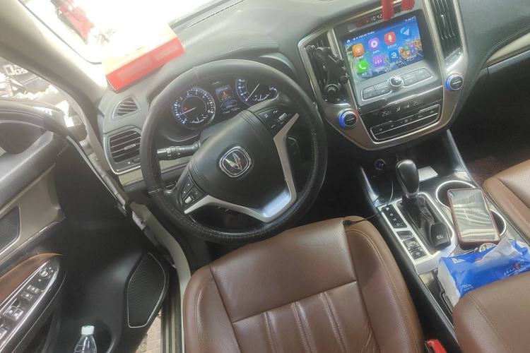 Used CHANGAN CS95 2017 2.0T Two-Wheel Drive Zhitu Edition