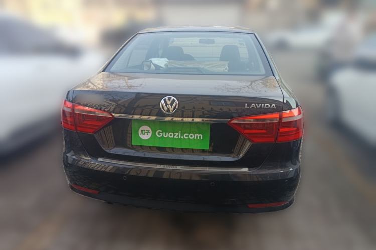 Used Volkswagen Lavida 2013 Revised Classic 1.6L Automatic Fashion Edition
