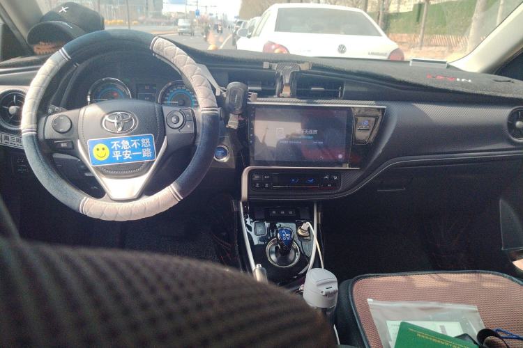 Used Toyota Levin 2017 Revised Dual-Engine 1.8H GS E-CVT Elite Sunroof Version China V Standard