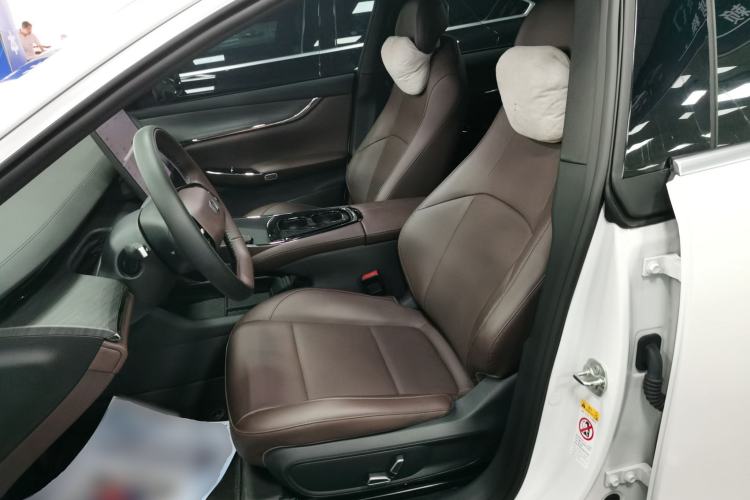 Used CHANGAN NEVO A07 2025 Range-Extended "True Fragrant" Edition 230 Luxury Version
