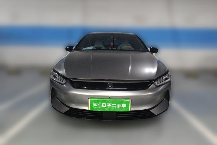 Used BYD Qin PLUS 2024 Honor Edition EV 420KM Beyond Model