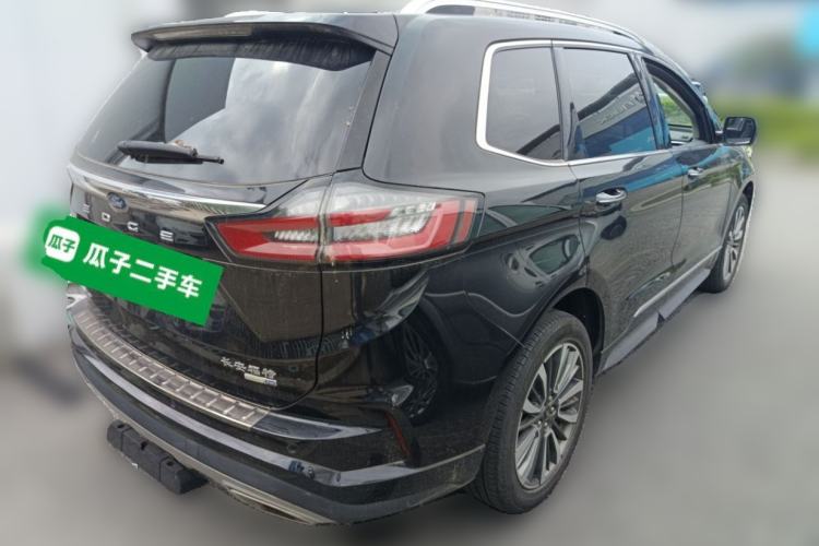 Used Ford Edge 2021 PLUS EcoBoost 245 Two-Wheel-Drive Titanium 7-Seater
