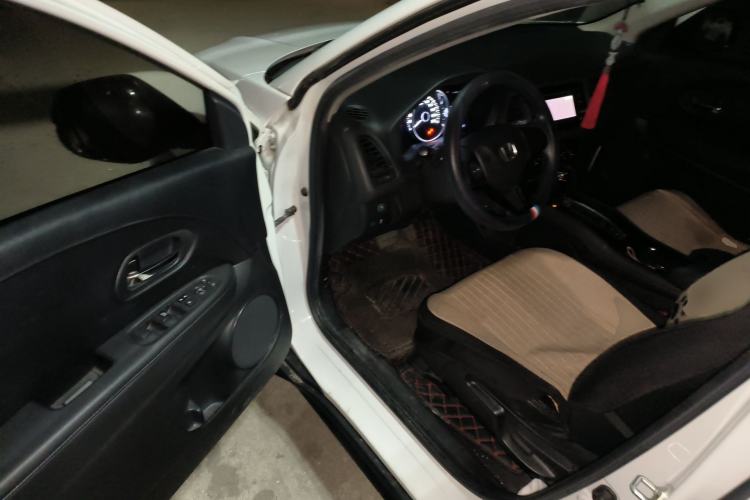 Used Honda Vezel 2017 1.8L CVT 2WD Elite Model
