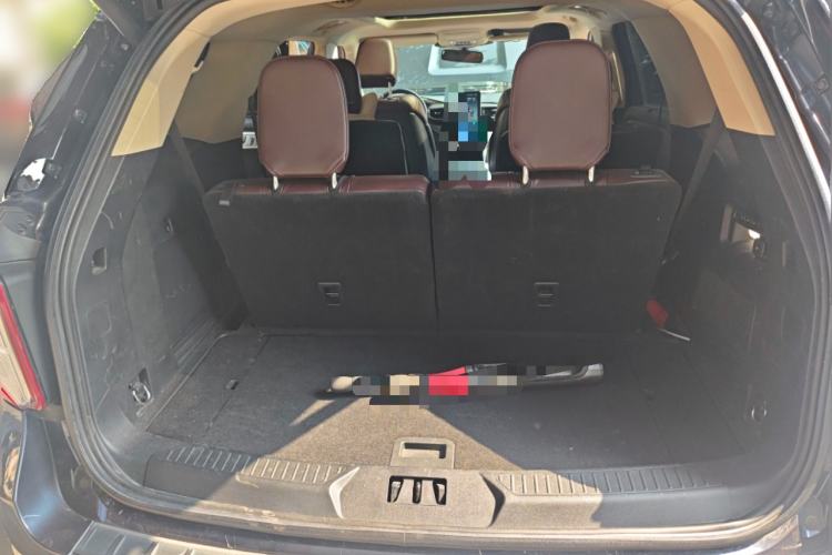 Used Ford Explorer 2020 EcoBoost 285 4x4 Platinum Edition 6 Seats