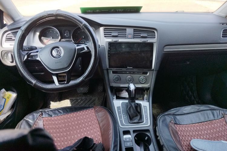 Used Volkswagen Golf 2015 1.6L Automatic Comfort Model